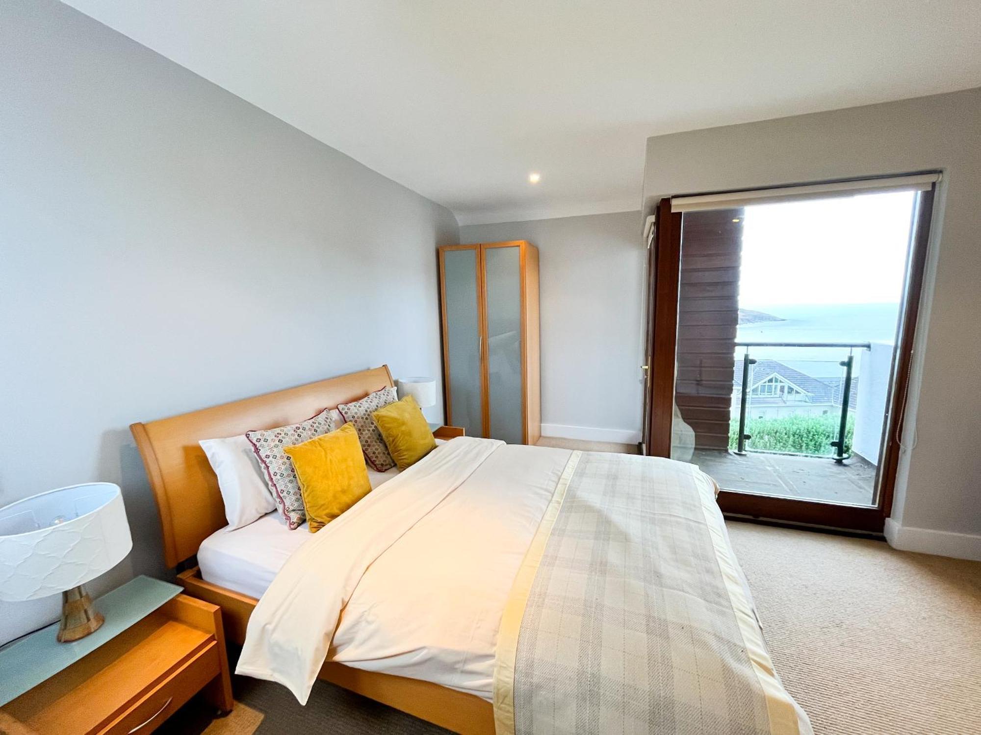 Sea Haven - My Tranquil Costal Retreat - Commanding Views Villa ยอล ภายนอก รูปภาพ