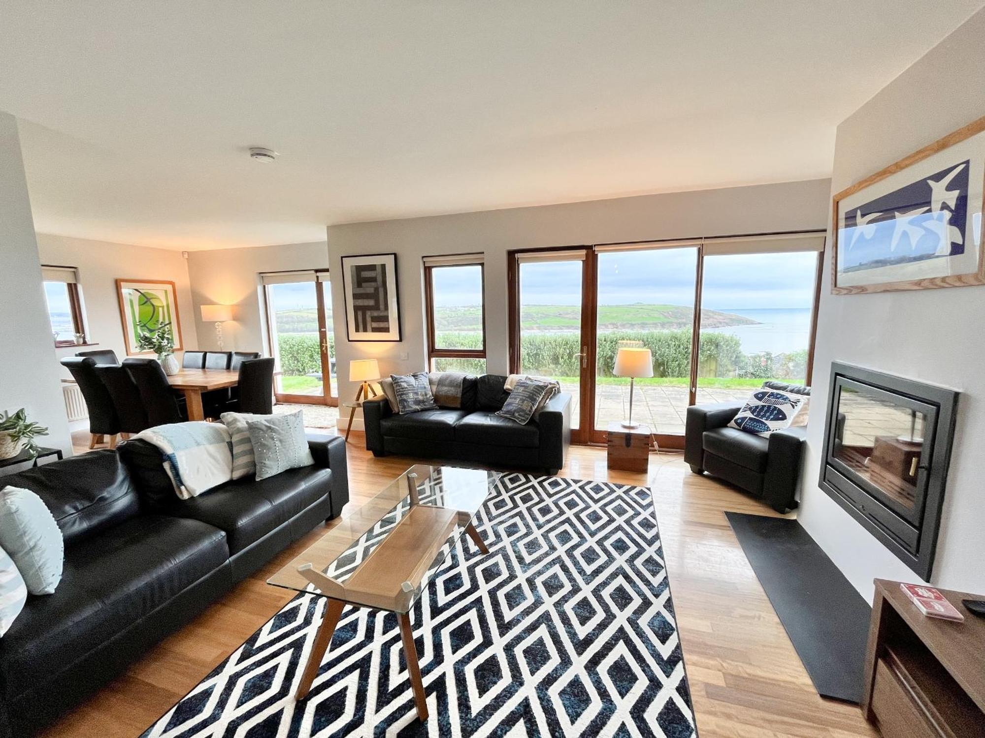 Sea Haven - My Tranquil Costal Retreat - Commanding Views Villa ยอล ภายนอก รูปภาพ